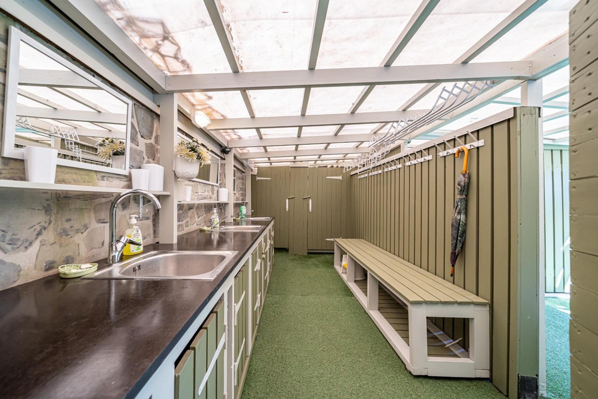 Garden Camping 塔林 外观 照片