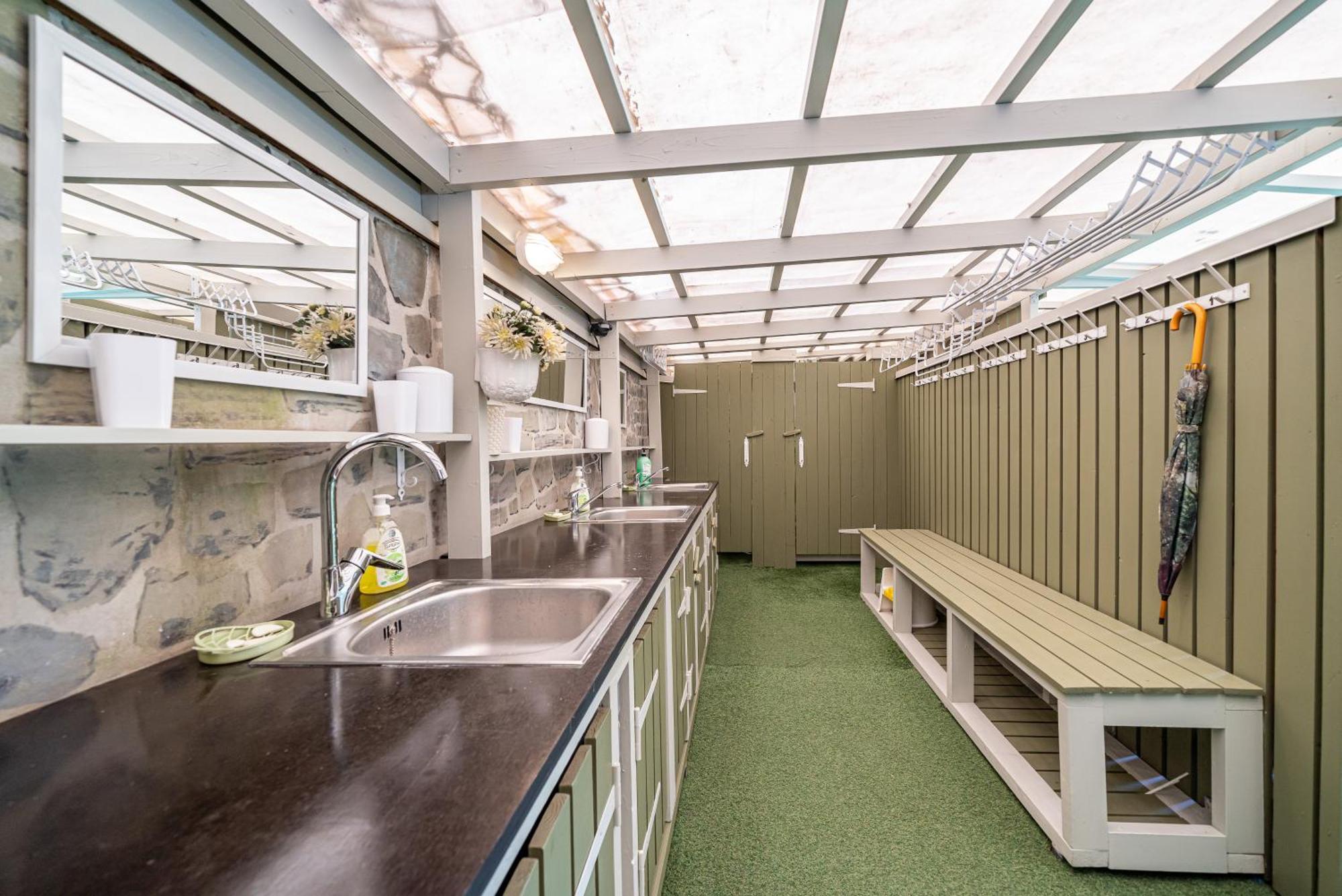 Garden Camping 塔林 外观 照片